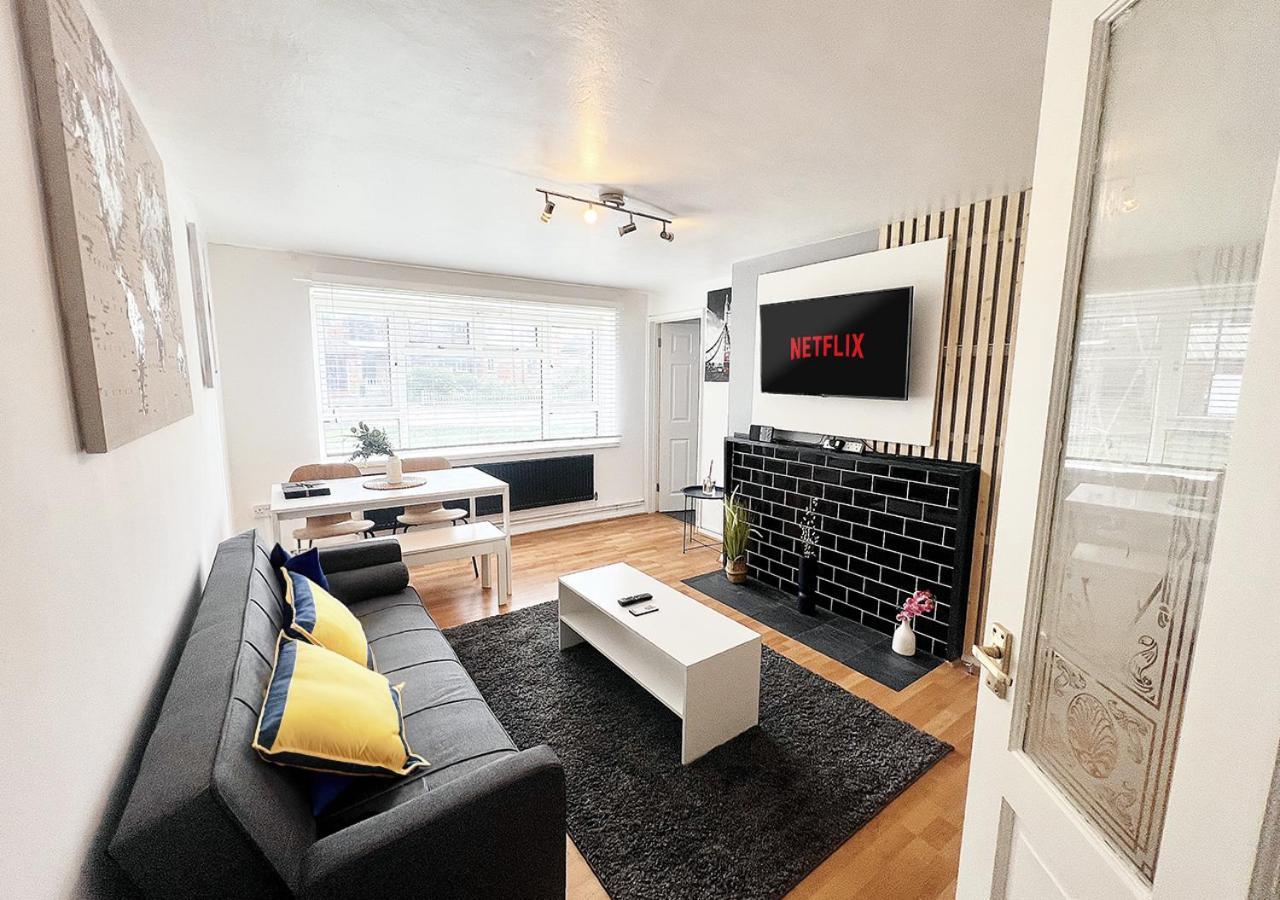 Apartment Cosy Sleeps 5
